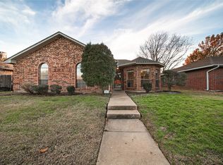 5109 Turtle Cove Rd, Garland, TX 75044