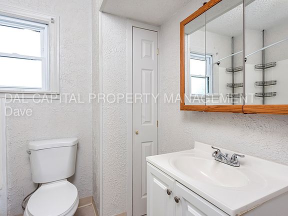 5th image of 477 E Taft Ave