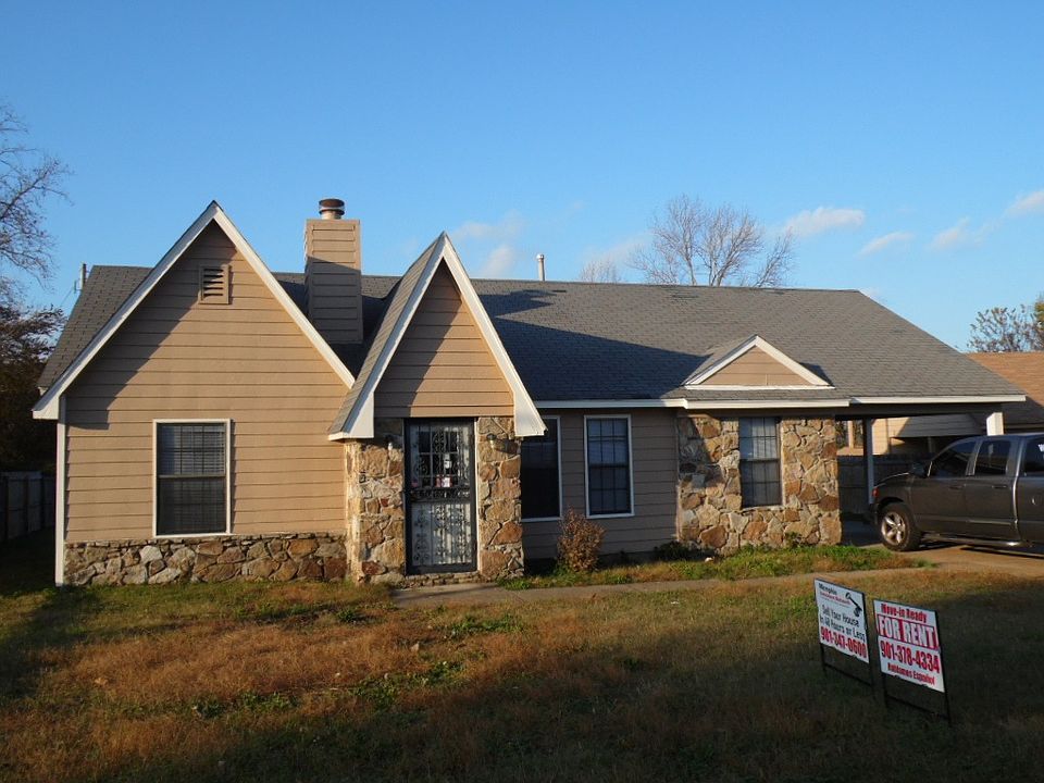 1st image of 3404 Windy Hollow Cir