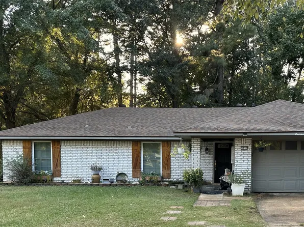 3237 Pinehaven Ln, Haughton, LA 71037