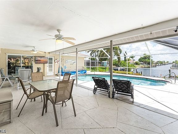 3rd image of 3931 Pelican Blvd