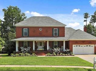 4007 Dunsinane Dr, Ocean Springs, MS 39564