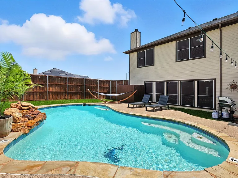 2516 Castle Pines Dr — Photo 46