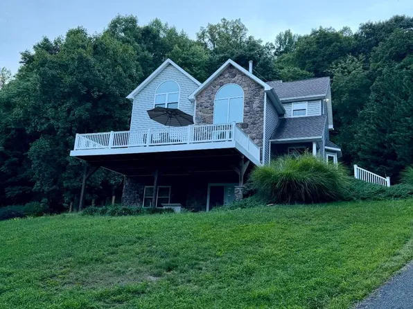 10841 Knob Rd, Mercersburg, PA 17236