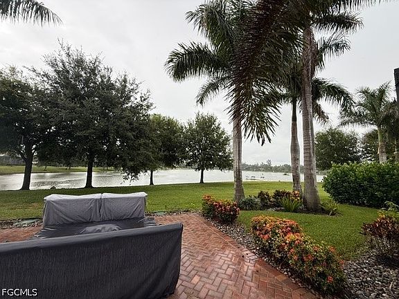 3rd image of 13607 Golden Palms Cir