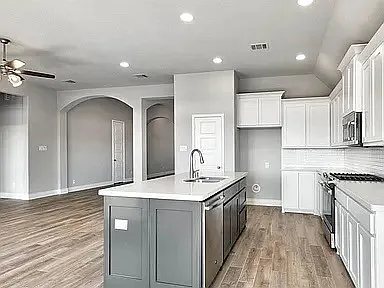 10261 Hanks Creek Rd — Photo 4