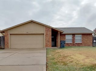 1008 SW 61st St, Lawton, OK 73505