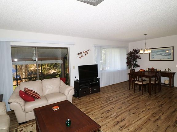 5th image of 12817 Wedgewood Way APT C