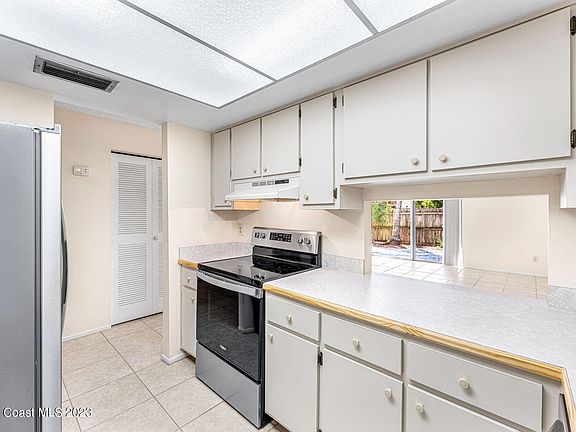 5th image of 1127 Ashley Ave