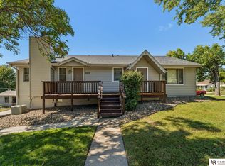 5002 S 59th St, Omaha, NE 68117