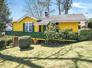 426 Oxford Rd, Lake Junaluska, NC 28745