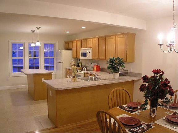 Kitchen with Island