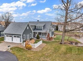 9525 Vista Point Dr, Thornville, OH 43076