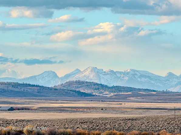 TRACT 4 State Highway 191/40, Pinedale, WY 82941