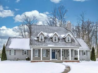 1875 Julie Anne Ln, Erie, PA 16509