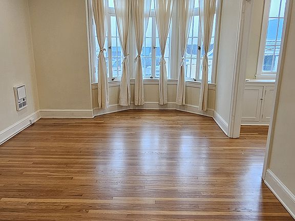 5th image of 655 Steiner St APT 301