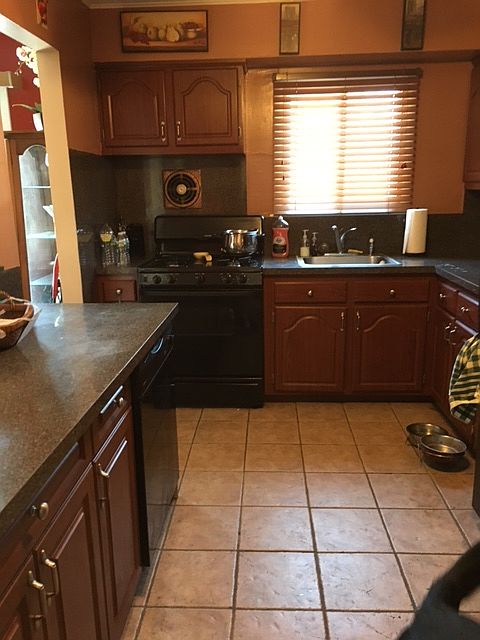 1st image of 15 West St