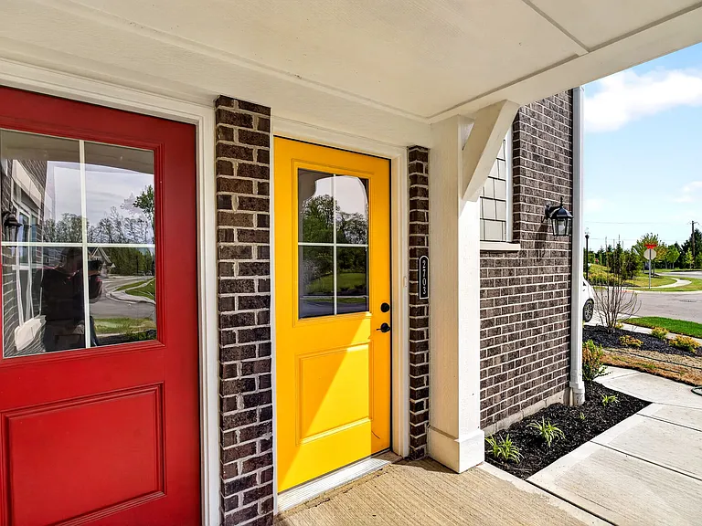 2703 Golden Leaf Dr #2703 — Photo 2