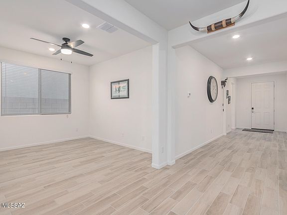 5th image of 12080 N Goldenview Ln