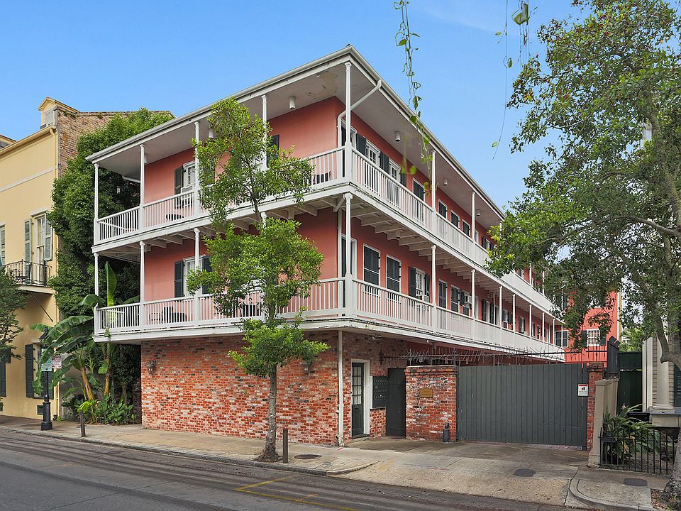 1st image of 1127 Dauphine St APT 205