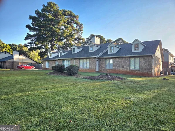 2118 Fieldstone View Ct SE, Conyers, GA 30013