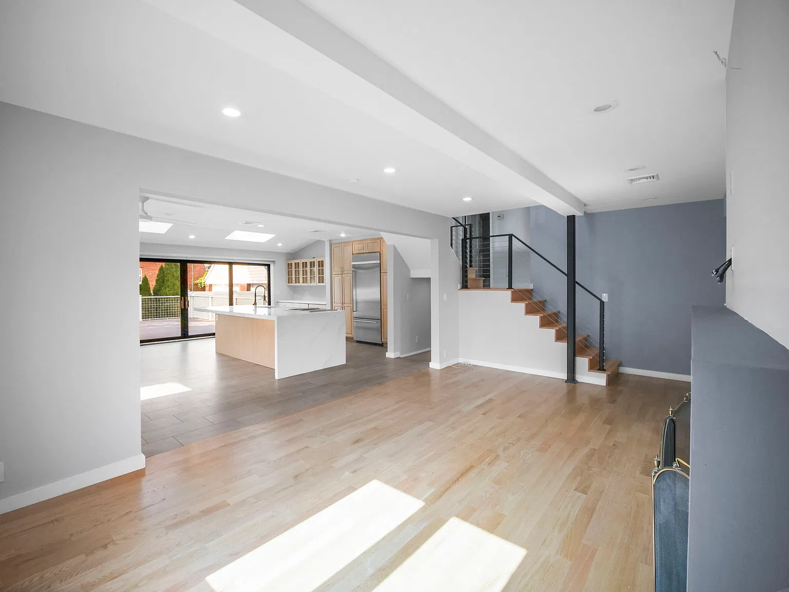 3 bed, $4,800 — Photo 4