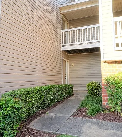 685 Bartons Landing Pl #1 — Photo 2