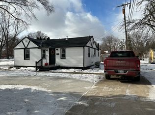 29916 Hennepin St, Garden City, MI 48135