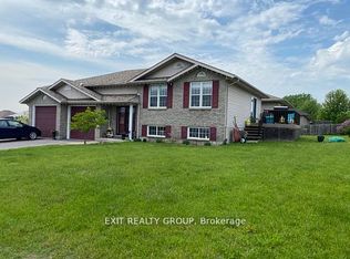 27 Belvedere Rd, Quinte West, ON K8V4A9