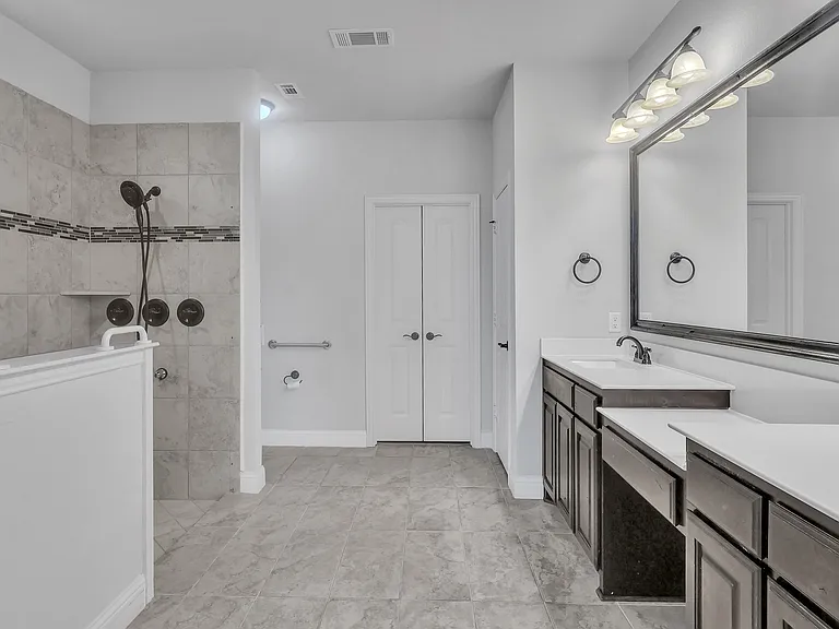 1708 Stillwater Dr — Photo 19