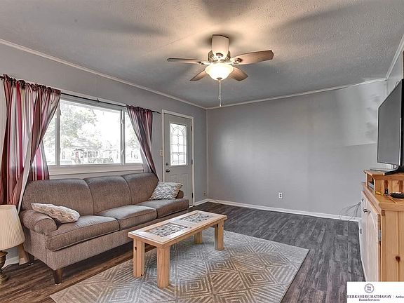 5th image of 3017 Avenue D