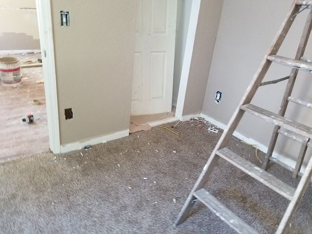 1st image of 1719 S Ash Ave