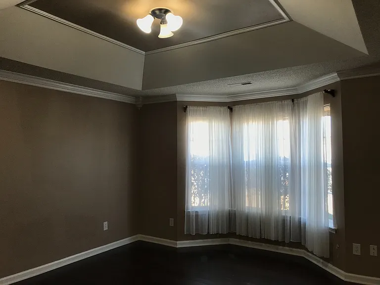 113 Pennine Dr — Photo 15