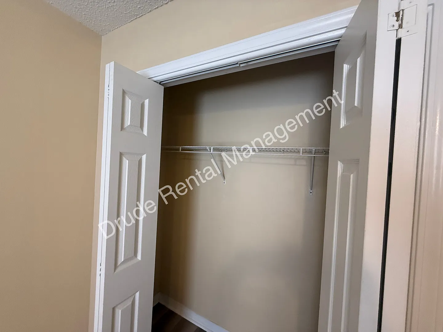 Comfort Meets Convenience — Photo 4
