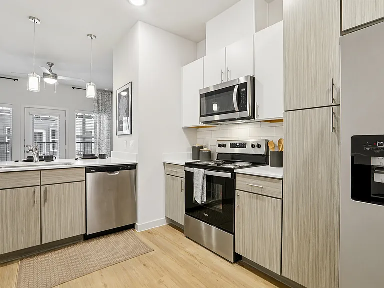 B2 Kitchen at Matador Apartments