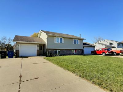 259 Wintergreen Dr, Omro, WI, 54963
