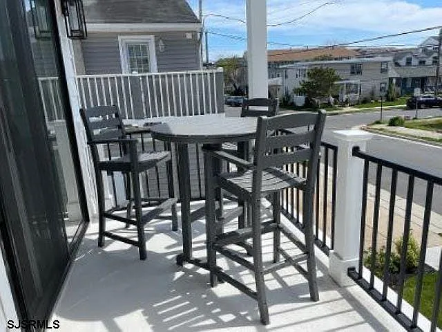 103 N Monroe Ave — Photo 14