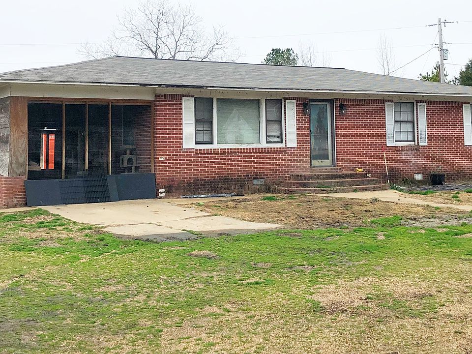 2nd image of 1010 Steens Rd