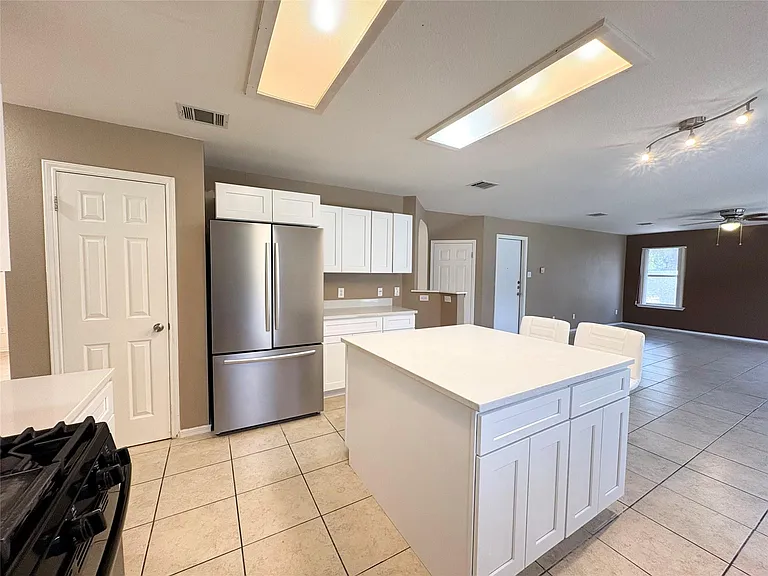 1101 Wood Creek Dr — Photo 11