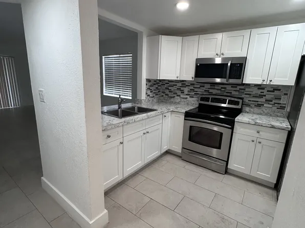 2070 Braman Ave, Fort Myers, FL