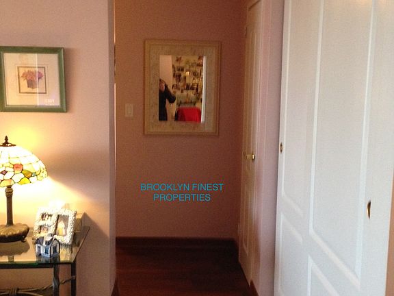 2nd image of 2928 W 5th St APT 11C