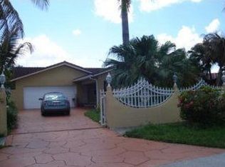 420 SW 136th Pl, Miami, FL 33184