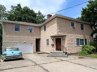 982 Little Neck Ave, Bellmore, NY 11710