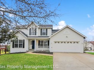 8 Daytona Ct, O'Fallon, MO 63368