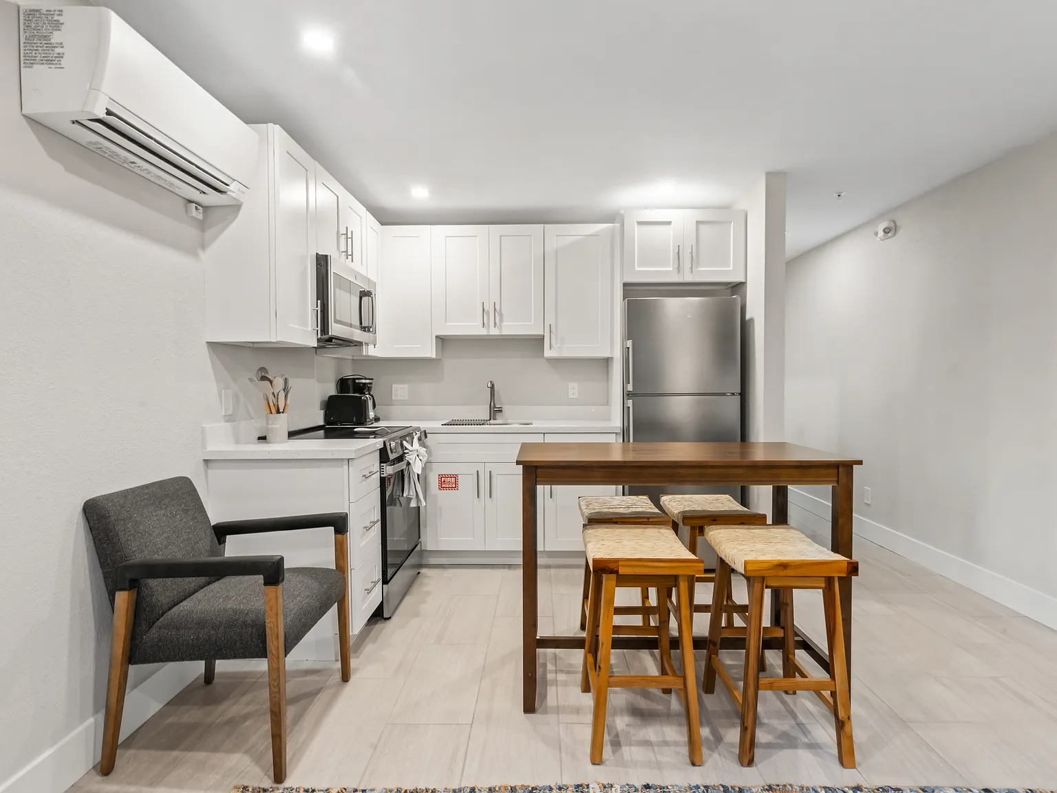 1 bed, $2,850 — Photo 4