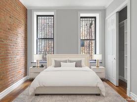 60 Avenue B