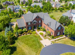 48 Wood Oaks Dr, South Barrington, IL 60010