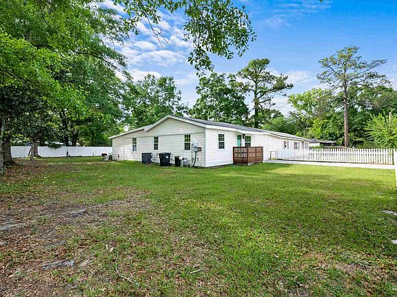 5th image of 8353 Gardenia Cir