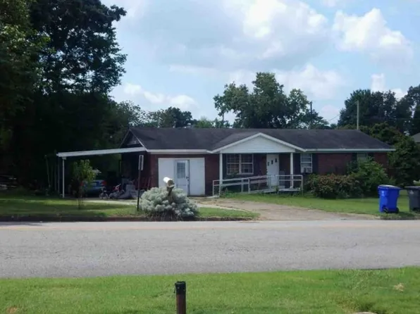 2102 Cloyd Blvd, Florence, AL 35630