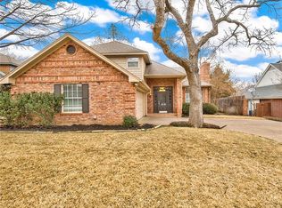 2806 Live Oak Dr, Grapevine, TX 76051